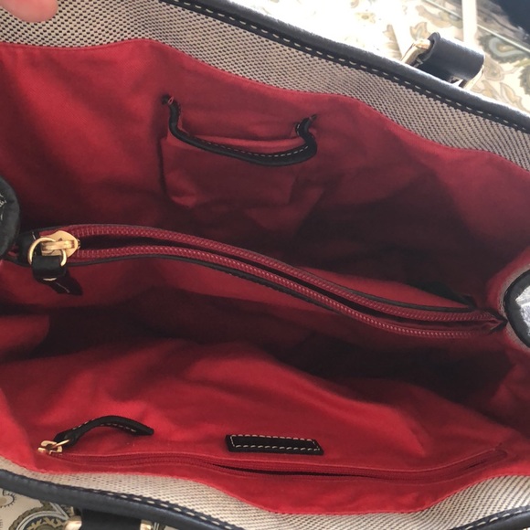 Navy and white Dooney shoulder bag - Picture 4 of 11